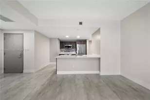 488 NE 18th St, Miami, FL 33132 - Photo 3