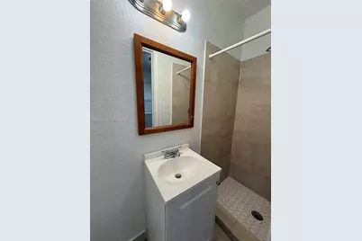 1255 SW 6th St #1, Miami, FL 33135 - Photo 5