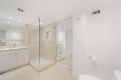 210 Sea View Dr #409, Key Biscayne, FL 33149 - Photo 11