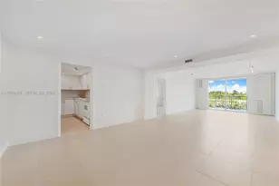 210 Sea View Dr, Key Biscayne, FL 33149 - Photo 3