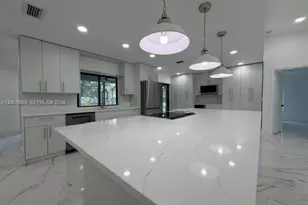 6217 NW 75th Way, Parkland, FL 33067 - Photo 5