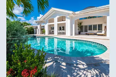 2118 NE 15th St, Fort Lauderdale, FL 33304 - Photo 1