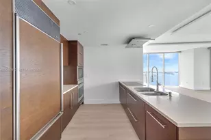 495 Brickell Ave, Miami, FL 33131 - Photo 13