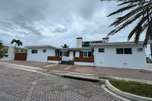 338 Roosevelt St, Hollywood, FL 33019 - Photo 3