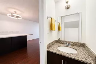 1720 W 75th St, Hialeah, FL 33014 - Photo 7