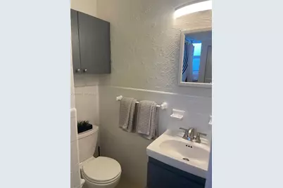 338 Roosevelt St #1004, Hollywood, FL 33019 - Photo 5