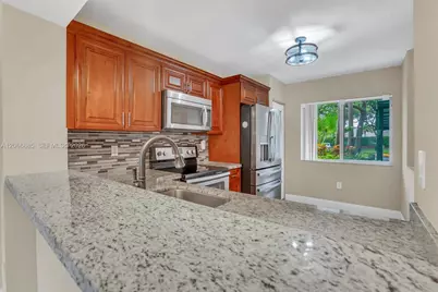 9537 Weldon Cir #I109, Tamarac, FL 33321 - Photo 9