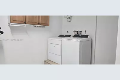 17370 NW 69th Ct #305, Hialeah, FL 33015 - Photo 17