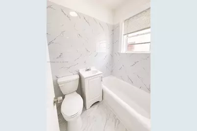 1319 Meridian Ave #204, Miami Beach, FL 33139 - Photo 7
