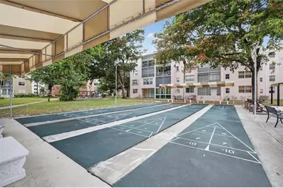 2801 Somerset Dr #205, Lauderdale Lakes, FL 33311 - Photo 27