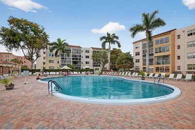 2801 Somerset Dr #205, Lauderdale Lakes, FL 33311 - Photo 29