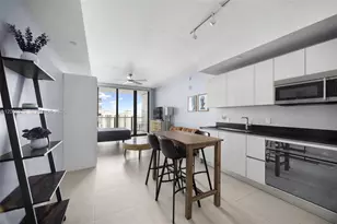1010 Brickell Ave, Miami, FL 33131 - Photo 5
