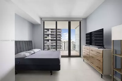 1010 Brickell Ave #3610, Miami, FL 33131 - Photo 7