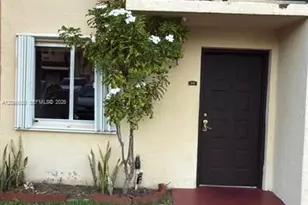 560 NW 82nd Pl, Miami, FL 33126 - Photo 3