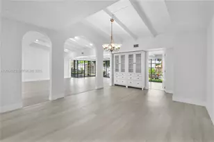 2555 Nassau Ln, Fort Lauderdale, FL 33312 - Photo 7