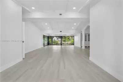 2555 Nassau Ln, Fort Lauderdale, FL 33312 - Photo 3
