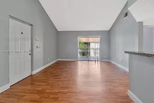 18830 NW 57th Ave, Hialeah, FL 33015 - Photo 5