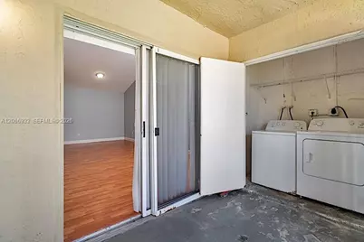 18830 NW 57th Ave #304, Hialeah, FL 33015 - Photo 7