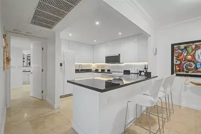 2301 Collins Ave #908, Miami Beach, FL 33139 - Photo 11