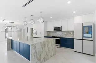 291 E Shore Dr E, Miami, FL 33133 - Photo 5