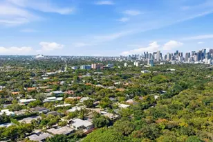 291 E Shore Dr E, Miami, FL 33133 - Photo 79