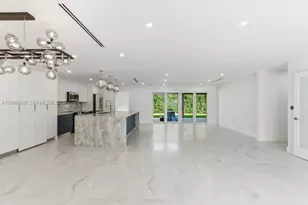 291 E Shore Dr E, Miami, FL 33133 - Photo 91