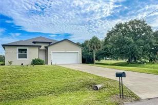 2013 Odessa Cir, Labelle, FL 33935 - Photo 5
