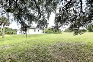 2013 Odessa Cir, Labelle, FL 33935 - Photo 53
