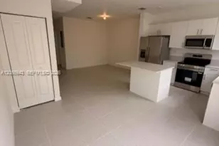 2560 SE 25th Rd, Homestead, FL 33035 - Photo 3