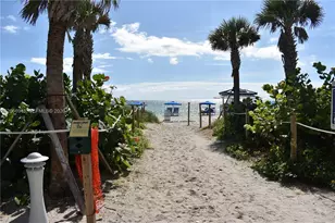 6365 Collins Ave, Miami Beach, FL 33141 - Photo 15
