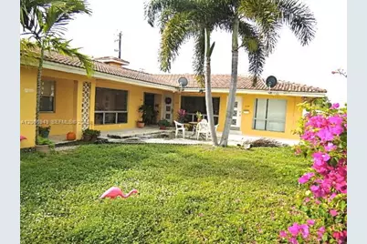 2724 NE 32nd St #1, Fort Lauderdale, FL 33306 - Photo 1