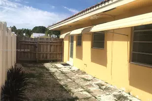 2724 NE 32nd St, Fort Lauderdale, FL 33306 - Photo 11