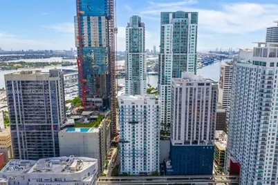 234 NE 3rd St #1007, Miami, FL 33132 - Photo 27