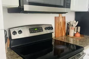 10393 N Kendall Dr, Miami, FL 33176 - Photo 5