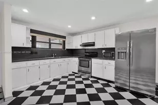 81 NW 41st St, Miami, FL 33127 - Photo 3