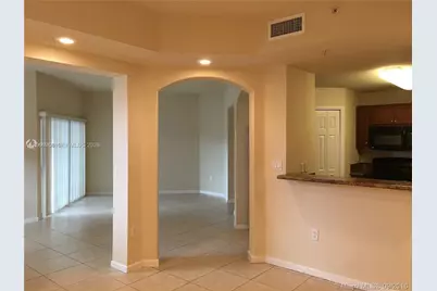 11503 NW 89th St #103, Doral, FL 33178 - Photo 5