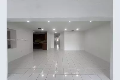 11720 SW 103rd Ln, Miami, FL 33186 - Photo 11