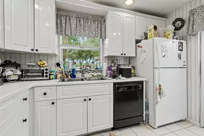 139 Essex Rd #4-28, Hollywood, FL 33024 - Photo 31