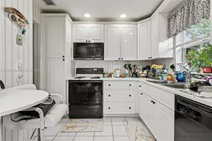 139 Essex Rd, Hollywood, FL 33024 - Photo 33