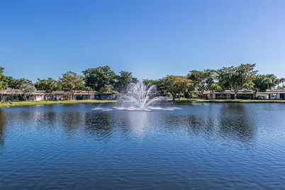 139 Essex Rd #4-28, Hollywood, FL 33024 - Photo 21