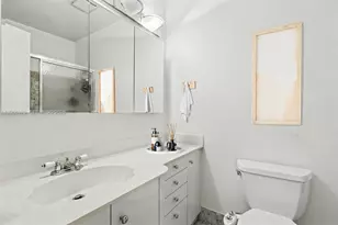 139 Essex Rd, Hollywood, FL 33024 - Photo 13