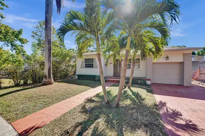 130 NE 49th St, Miami, FL 33137 - Photo 23