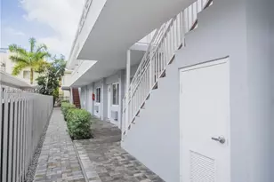 7911 Abbott Ave, Miami Beach, FL 33141 - Photo 15