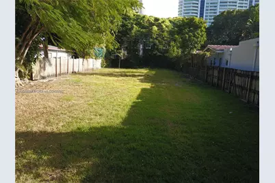 1625 S Miami Ave, Miami, FL 33129 - Photo 3