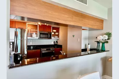 1800 N Bayshore Dr #4209, Miami, FL 33132 - Photo 7