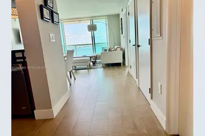 1800 N Bayshore Dr #4209, Miami, FL 33132 - Photo 3
