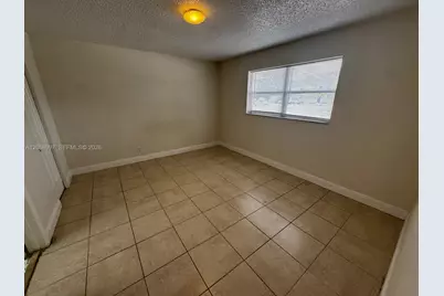 8020 Fairview Dr #107, Tamarac, FL 33321 - Photo 9