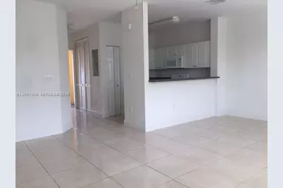 3360 NE 14th Dr #210-30, Homestead, FL 33033 - Photo 5
