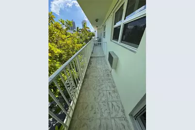 524 Washington Ave #311, Miami Beach, FL 33139 - Photo 17