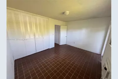 524 Washington Ave #311, Miami Beach, FL 33139 - Photo 13